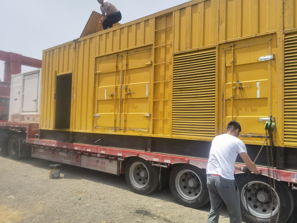 巴音郭楞汽油发电机对供油装置的要求