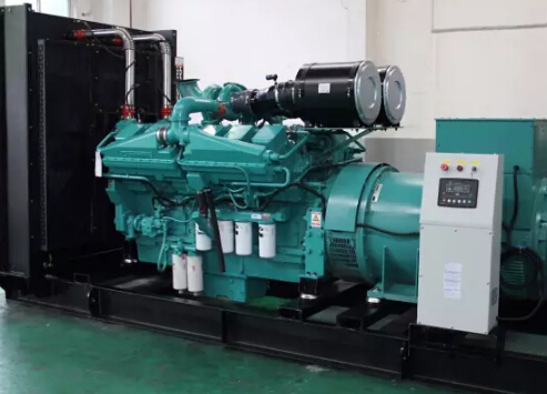 巴音郭楞发电机如何选择合适的除垢剂来清洗水冷式机油散热器？