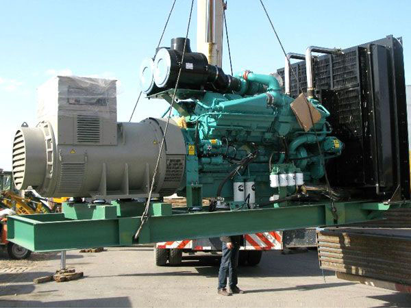 巴音郭楞冬季柴油发电机启动前,如何检查燃油标号是否适配?